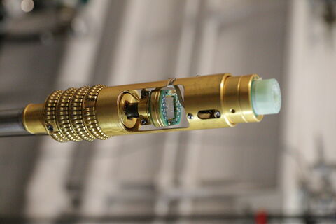 Wire bonded sample on PPMS helium-3 probe